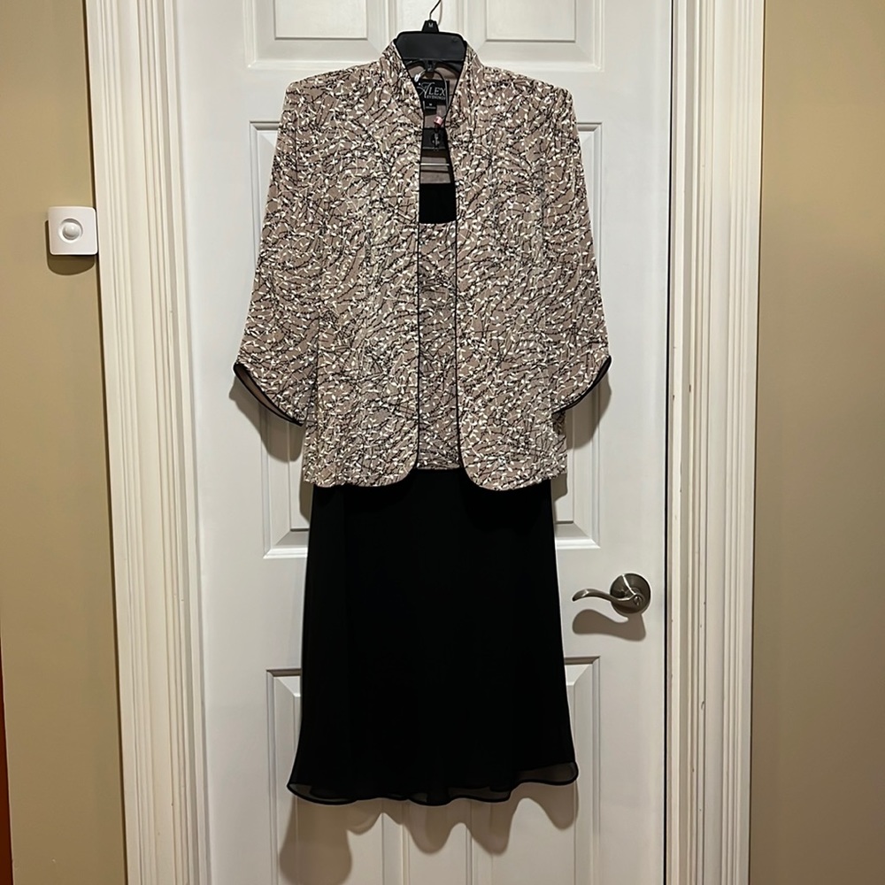 Lovely 3-piece cocktail outfit